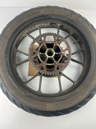 hintere Gussfelge mit Reifen, Derbi/Aprilia/Gilera ab 2011, 130/70-17, 15mm Achsdurchmesser