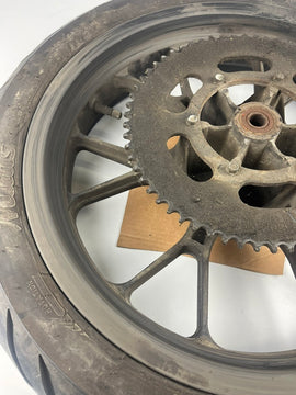 hintere Gussfelge mit Reifen, Derbi/Aprilia/Gilera ab 2011, 130/70-17, 15mm Achsdurchmesser