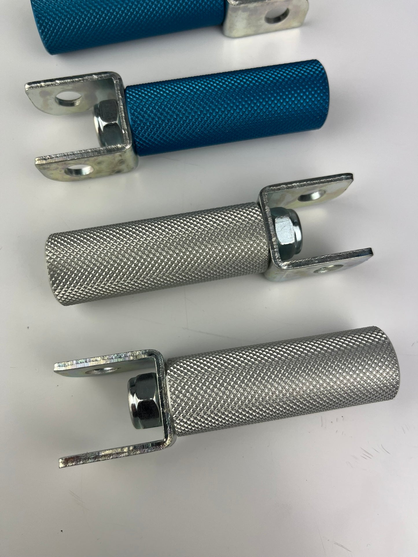 Fußrasten Satz vorne, Rieju MRT/MRX/SMX