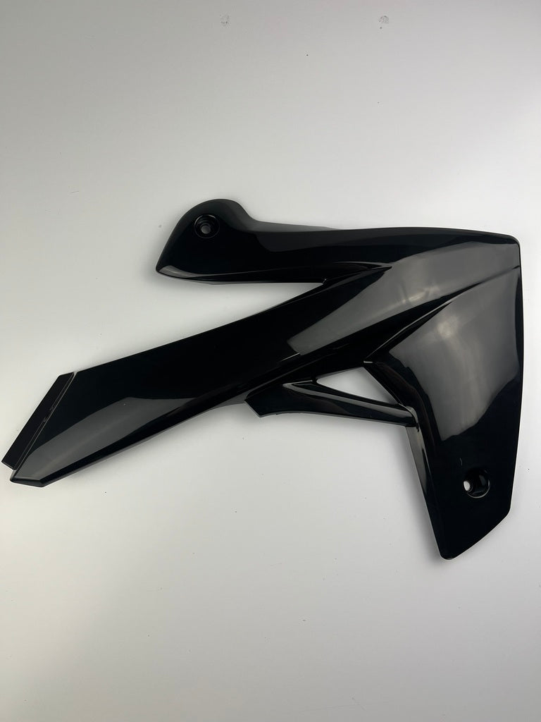 Tankverkleidung rechts Rieju MRT 09-21, schwarz/weiß NEU