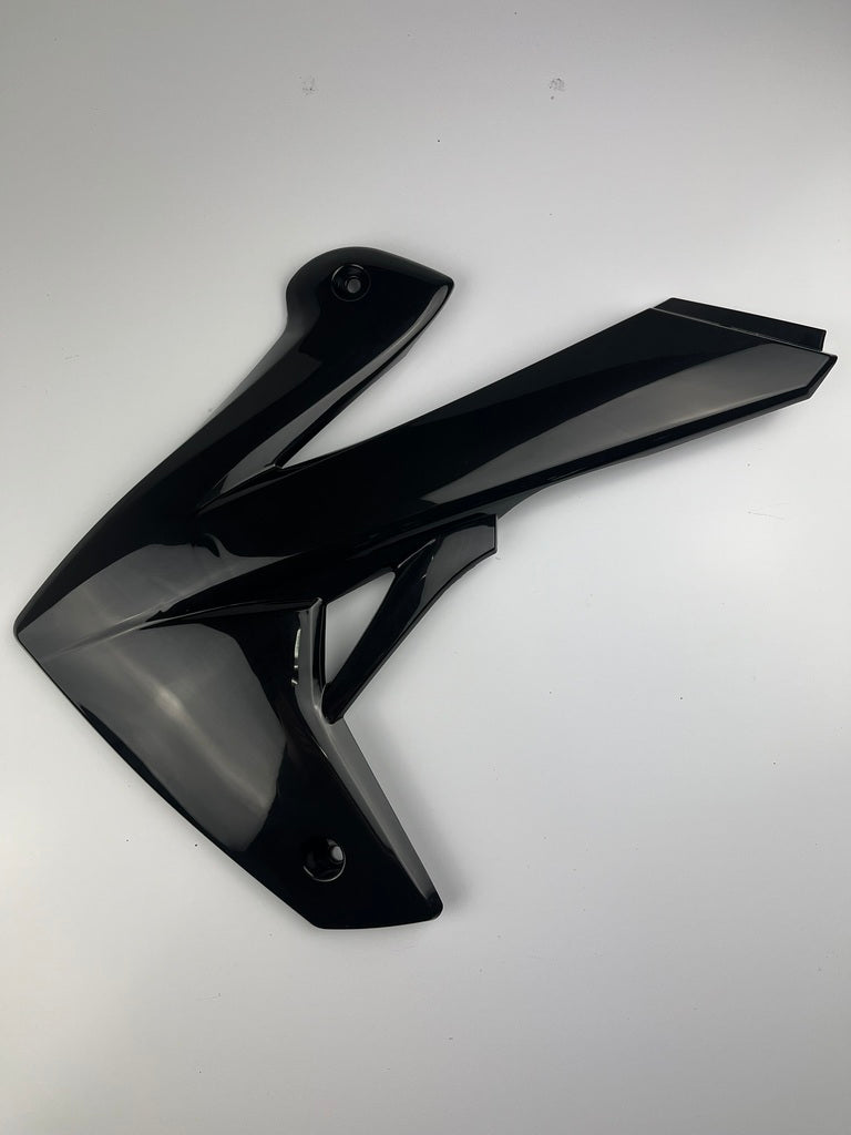 Tankverkleidung links Rieju MRT 09-21, schwarz/weiß NEU