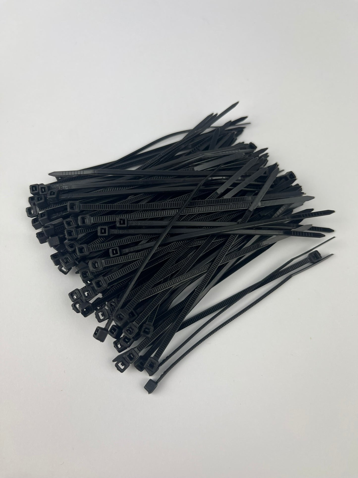 Kabelbinder 100x2,5mm schwarz