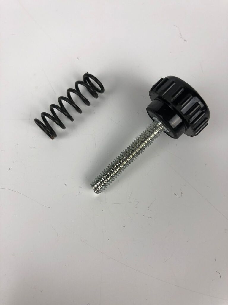 Spannschraube Scheinwerfer Derbi/Gilera 11-17