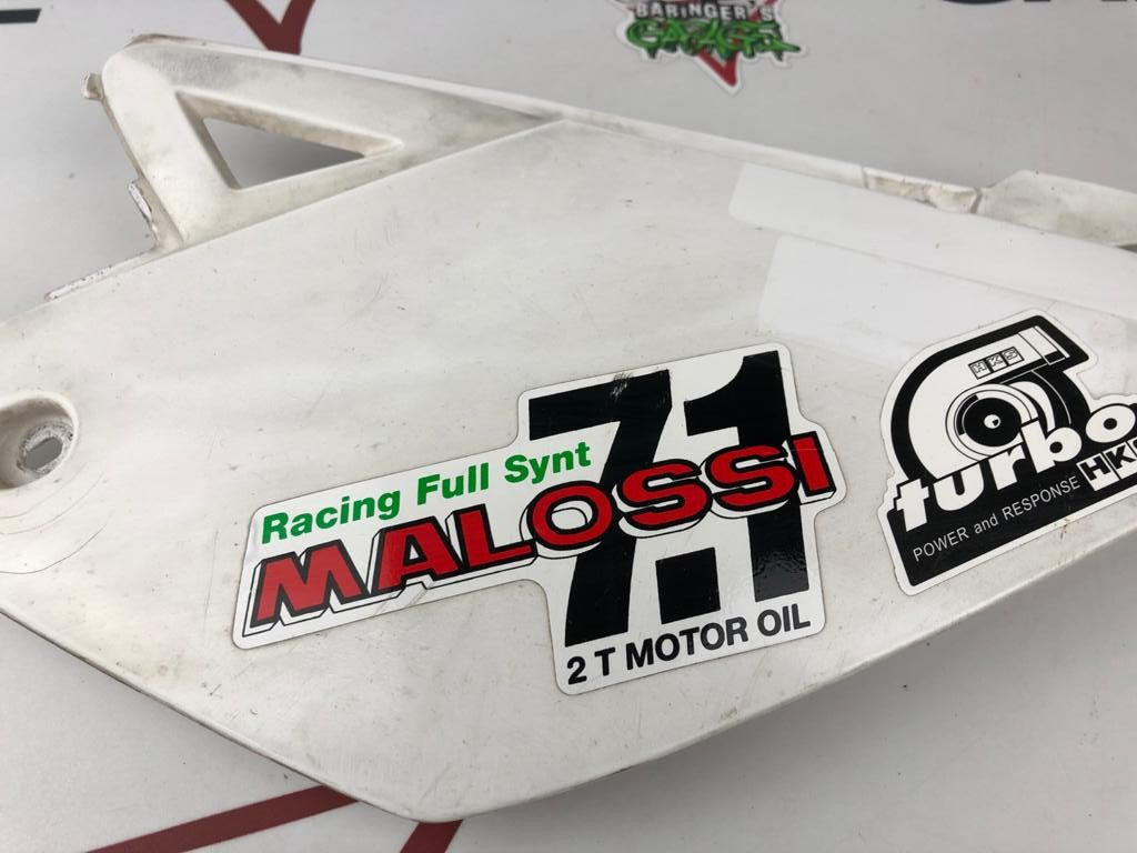 Heckverkleidung links MRT