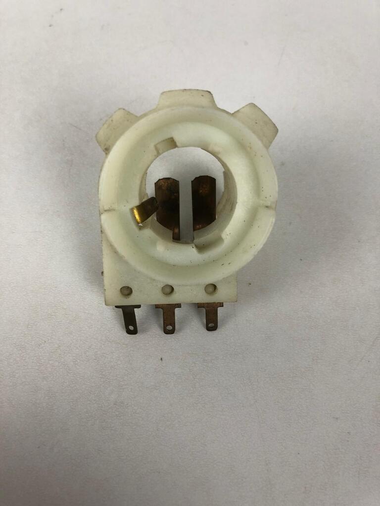 Lampenfassung universal, NEU/Gebraucht