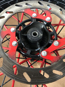 vordere Speichenfelge mit Reifen, Derbi/Aprilia/Gilera, 100/80-17, 12mm Achsdurchmesser