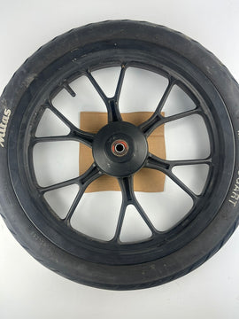 vordere Gussfelge mit Reifen, Derbi/Aprilia ab 2011, 100/80-17, 15mm Achsdurchmesser