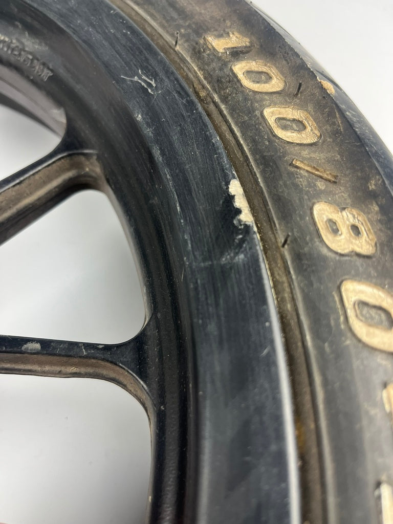 vordere Gussfelge mit Reifen, Derbi/Aprilia ab 2011, 100/80-17, 15mm Achsdurchmesser