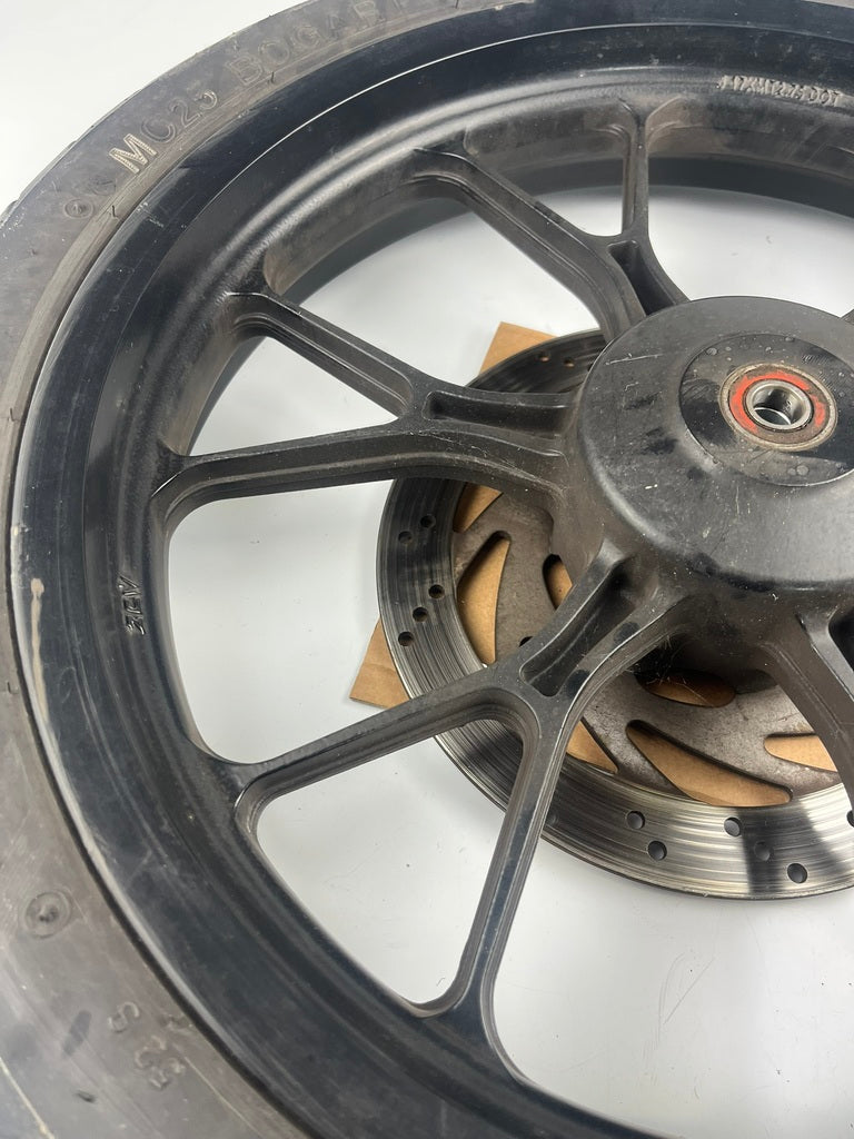 vordere Gussfelge mit Reifen, Derbi/Aprilia ab 2011, 100/80-17, 15mm Achsdurchmesser