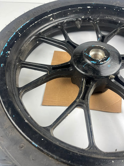 vordere Gussfelge mit Reifen, Derbi/Aprilia ab 2011, 100/80-17, 15mm Achsdurchmesser