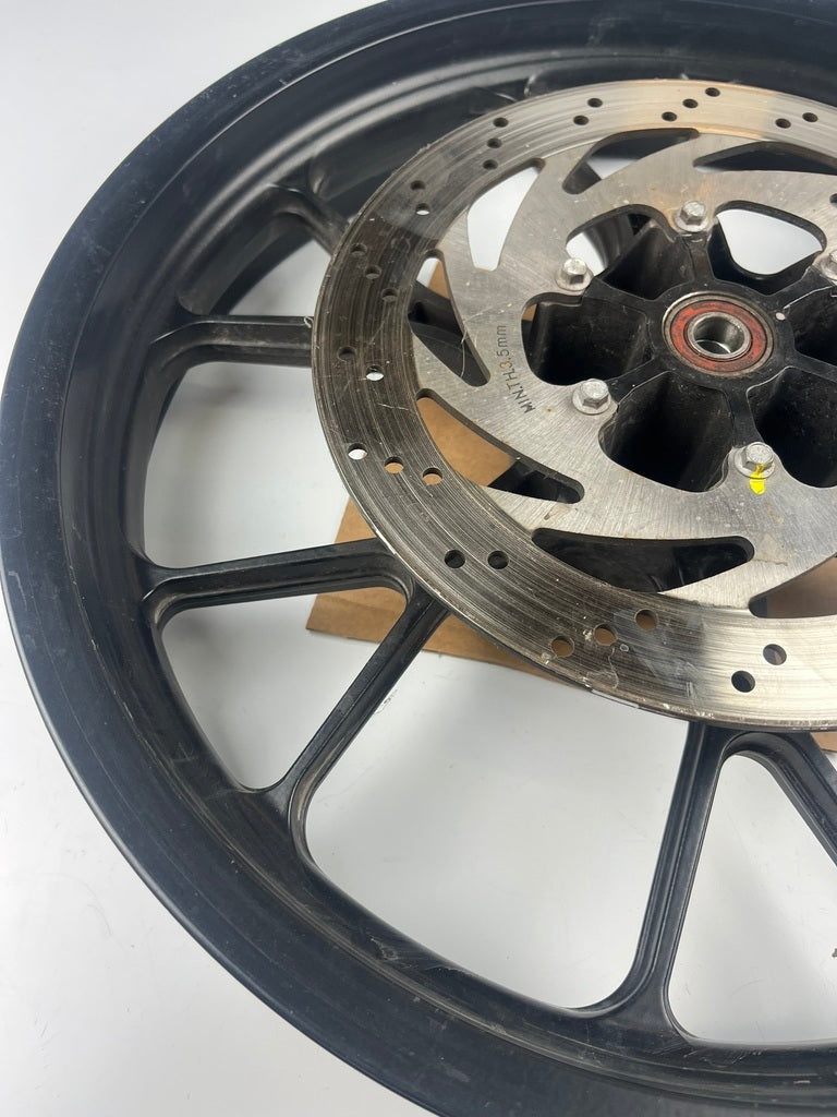 vordere Gussfelge, Derbi/Aprilia ab 2011, 100/80-17, 15mm Achsdurchmesser