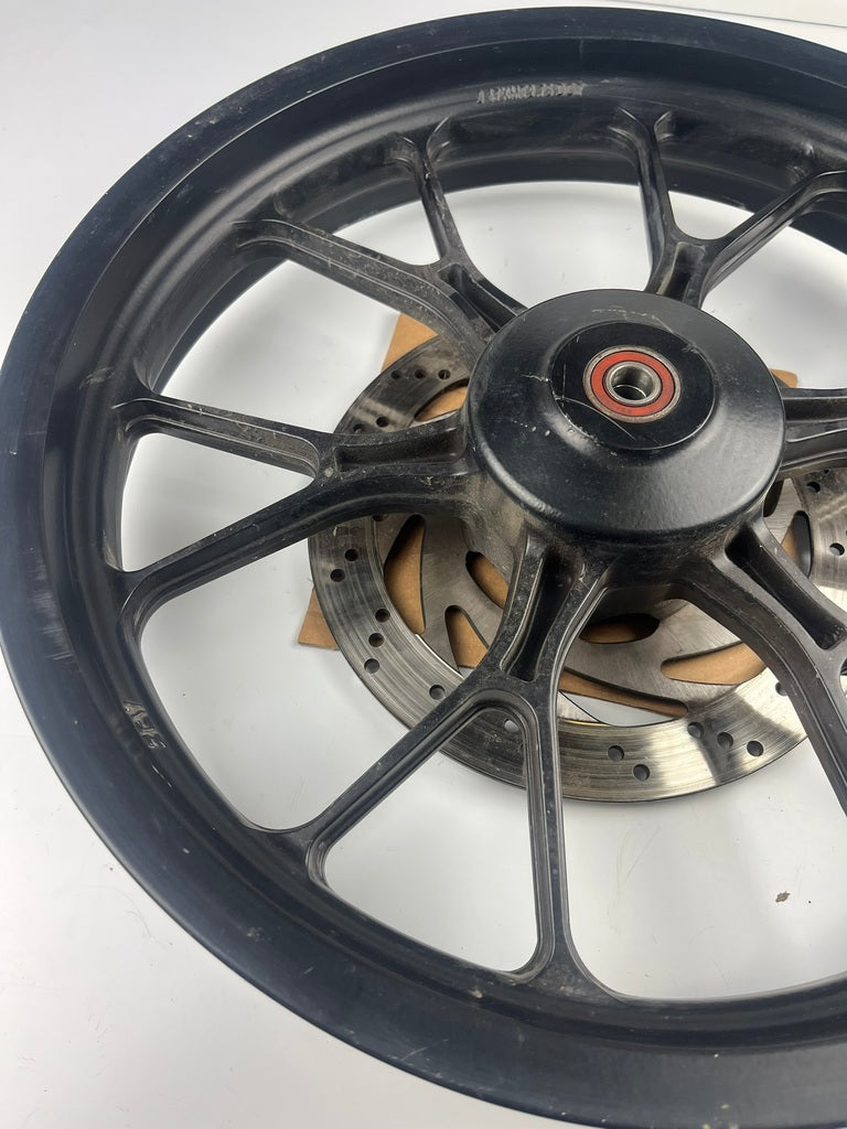 vordere Gussfelge, Derbi/Aprilia ab 2011, 100/80-17, 15mm Achsdurchmesser