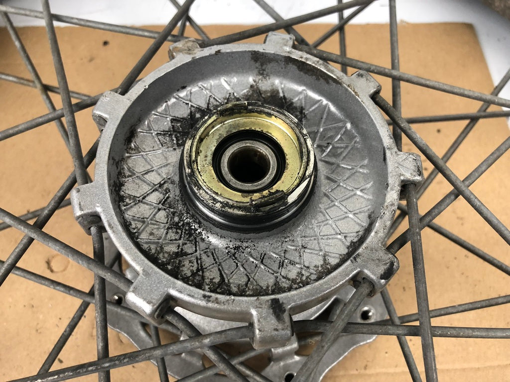 vordere Speichenfelge mit Reifen, Derbi/Aprilia/Gilera, 100/80-17, 12mm Achsdurchmesser