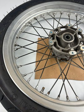 vordere Speichenfelge mit Reifen, Derbi/Aprilia/Gilera, 100/80-17, 15mm Achsdurchmesser