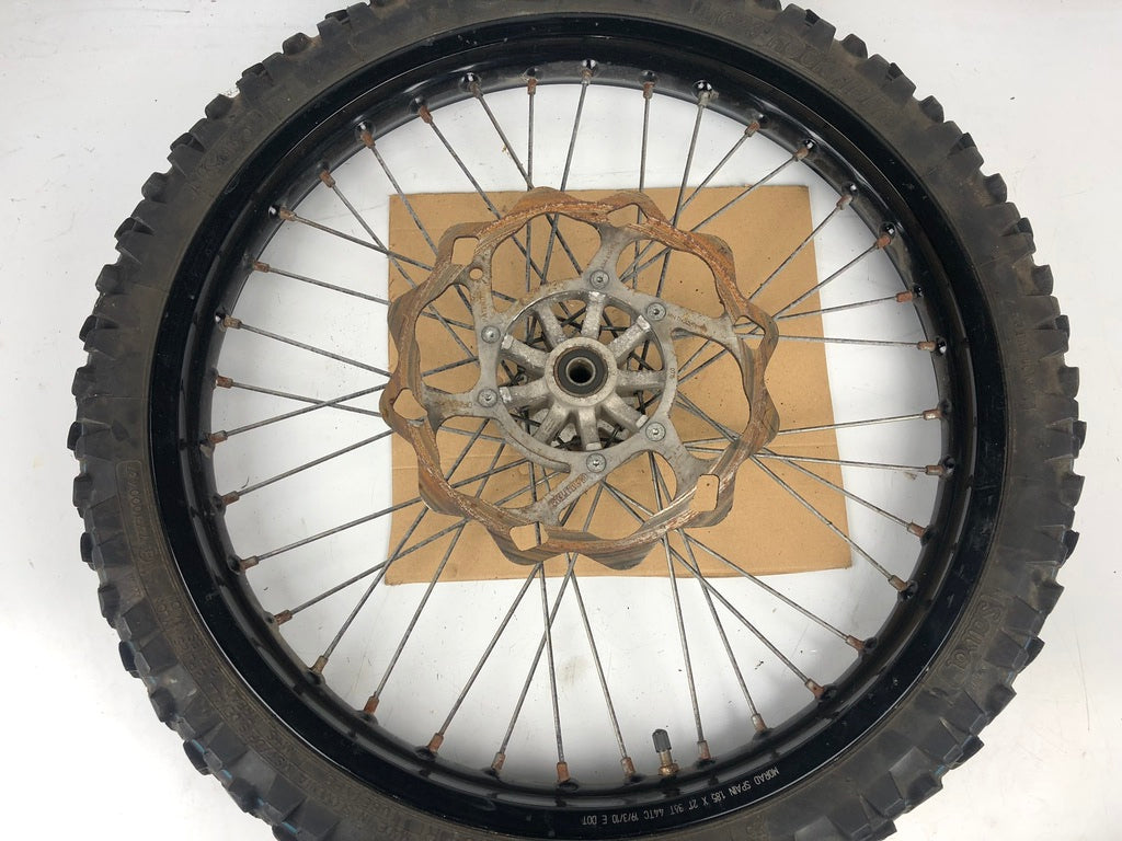 vordere Speichenfelge mit Stollenreifen, Derbi/Aprilia/Gilera, 90/90-21, 15mm Achsdurchmesser