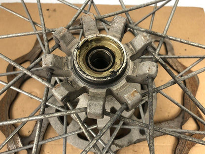 vordere Speichenfelge mit Stollenreifen, Derbi/Aprilia/Gilera, 90/90-21, 15mm Achsdurchmesser