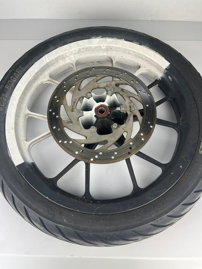 vordere Gussfelge mit Reifen, Derbi/Aprilia ab 2011, 100/80-17, 15mm Achsdurchmesser