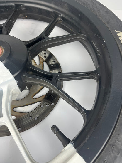 vordere Gussfelge mit Reifen, Derbi/Aprilia ab 2011, 100/80-17, 15mm Achsdurchmesser