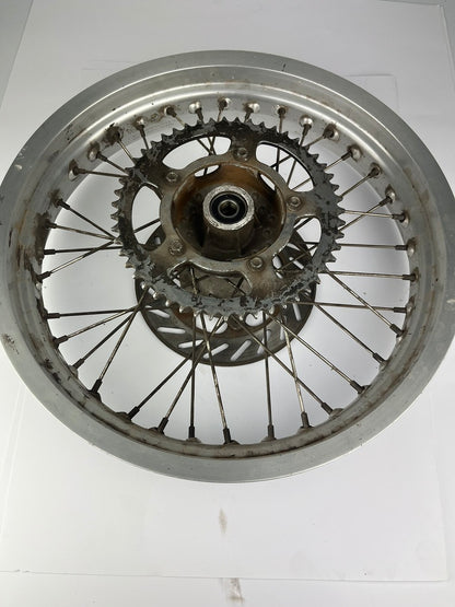 hintere Speichenfelge mit Stollenreifen, Aprilia -06 (RX,MX), 17Z, 15mm Achsdurchmesser