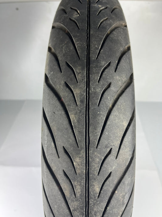 Reifen gebraucht, 3-4mm Profil, 100/80-17, BJ 17, Mitas