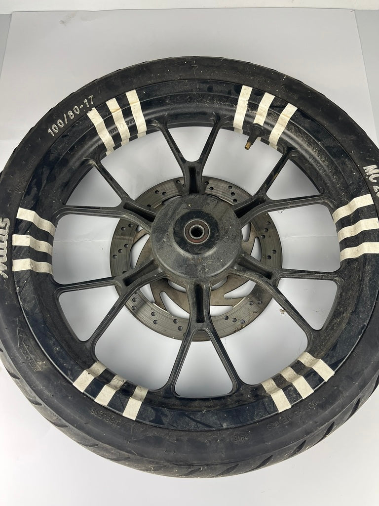 vordere Gussfelge mit Reifen, Derbi/Aprilia ab 2011, 100/80-17, 15mm Achsdurchmesser