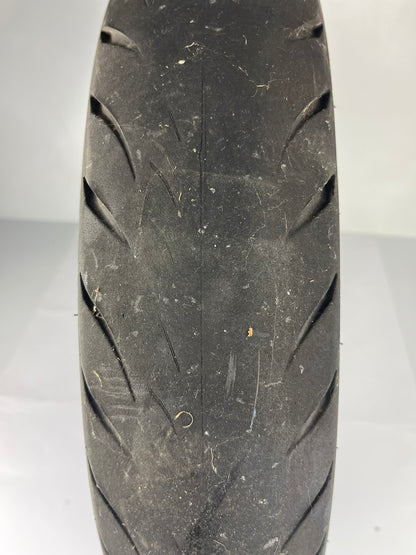 vordere Gussfelge mit Reifen, Derbi/Aprilia ab 2011, 100/80-17, 15mm Achsdurchmesser
