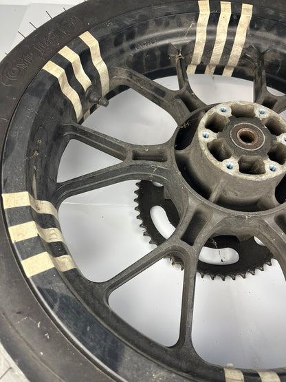 hintere Gussfelge mit Reifen, Derbi/Aprilia/Gilera ab 2011, 130/70-17, 15mm Achsdurchmesser