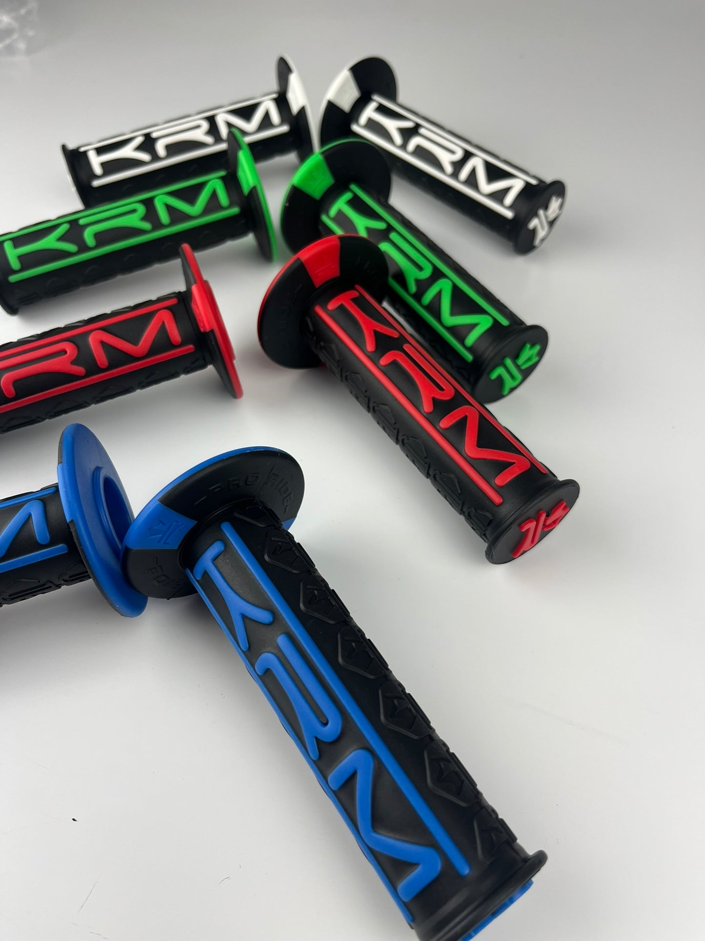 Lenkergriffe KRM, universal, D=22/24mm