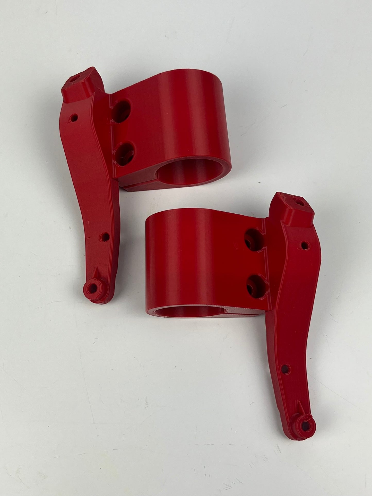 Lichtmaskenbefestigung rot, 37mm Derbi/Gilera, NEU