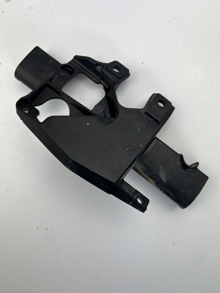 Blinker/Tacho/Lichtmaskehalterung Aprilia