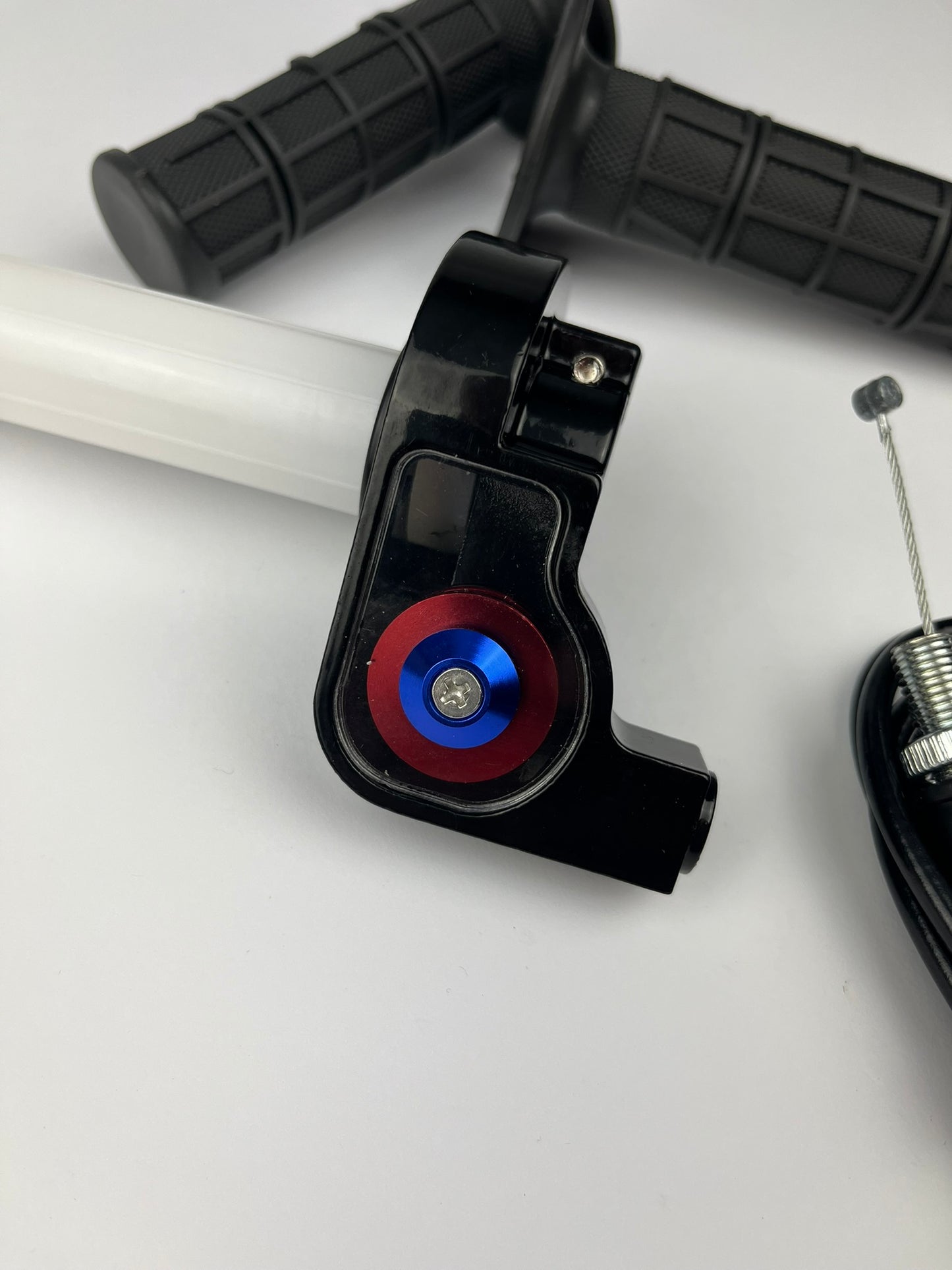 Kurzhubgasgriff mit Gaszug universal