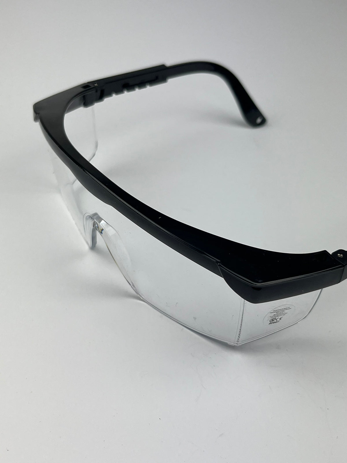 Schutzbrille