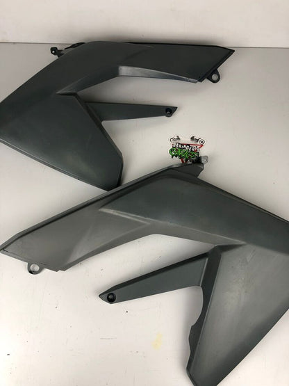 Tankverkleidung links und rechts Aprilia