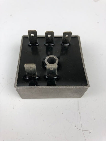Spannungsregler für Rieju MRT/RRX/Spike, NEU
