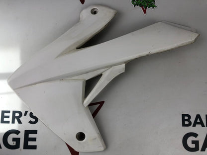 Tankverkleidung links MRT