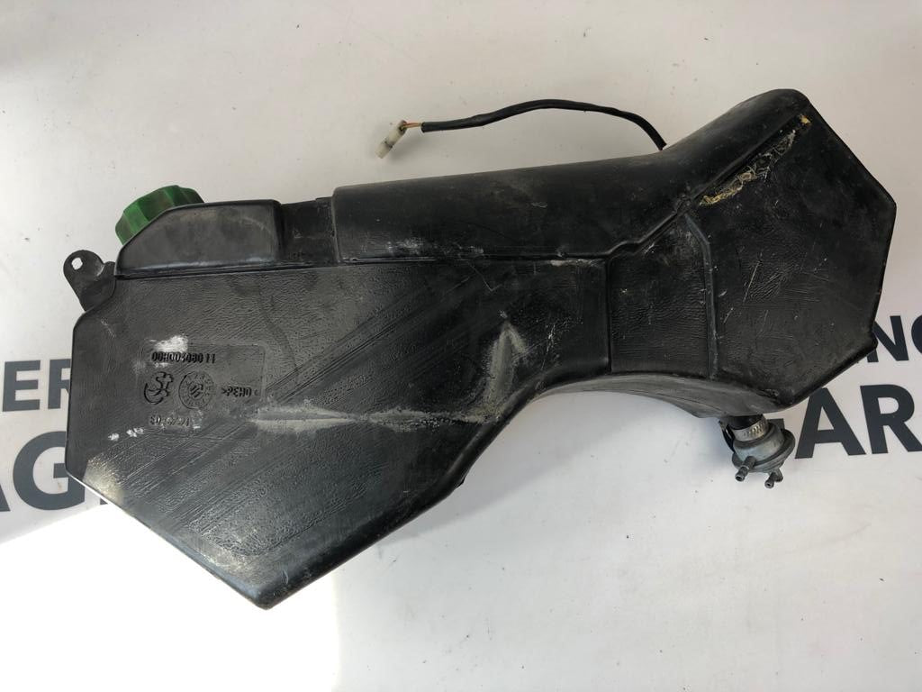 Kraftstofftank Piaggio mit Halterung
