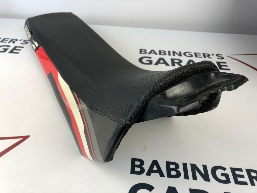 Sitzbank Derbi XTreme 00-10 red edition