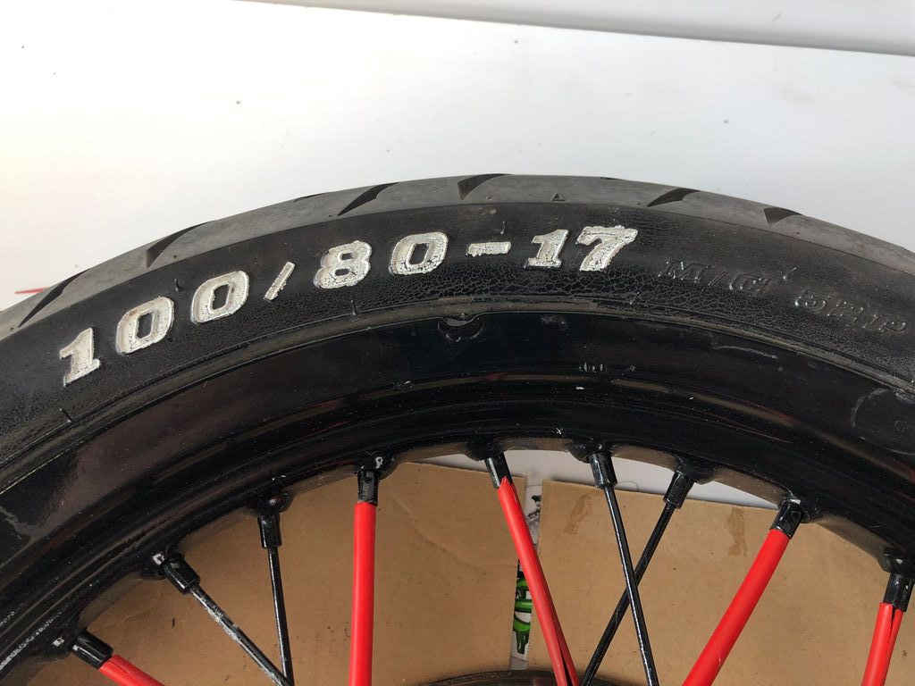 vordere Speichenfelge mit Reifen, Derbi/Aprilia/Gilera, 100/80-17, 12mm Achsdurchmesser