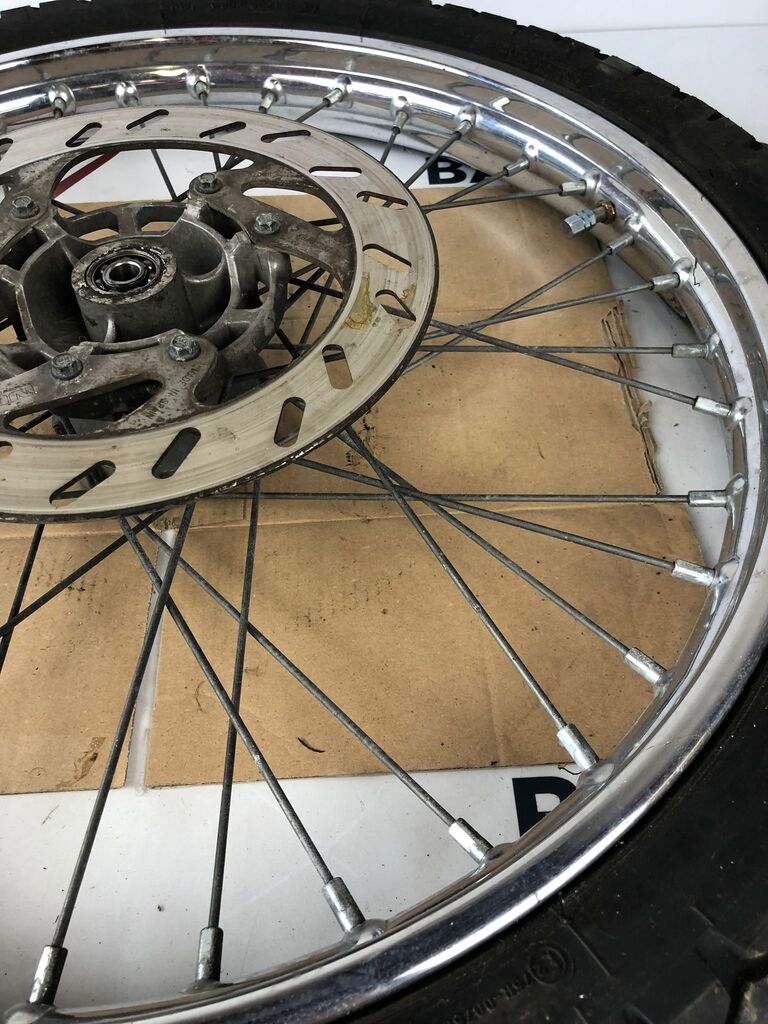 vordere Speichenfelge mit Stollenreifen, Derbi/Aprilia/Gilera, 80/90-21, 12mm Achsdurchmesser