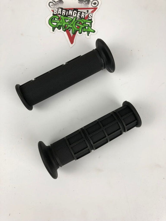 Lenkergriffe, universal, D=22/24mm