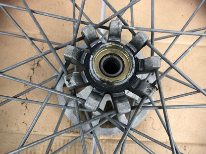 vordere Speichenfelge mit Reifen, Derbi/Aprilia/Gilera, 110/80-17, 15mm Achsdurchmesser