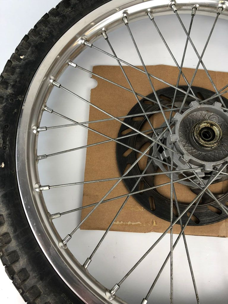 vordere Speichenfelge mit Stollenreifen, Derbi/Aprilia/Gilera, 80/90-21, 12mm Achsdurchmesser