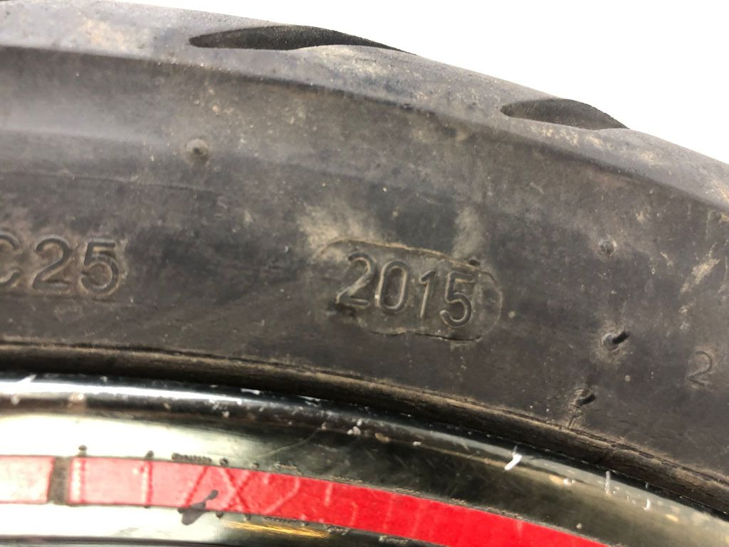 vordere Speichenfelge mit Reifen, Derbi/Aprilia/Gilera, 100/80-17, 12mm Achsdurchmesser