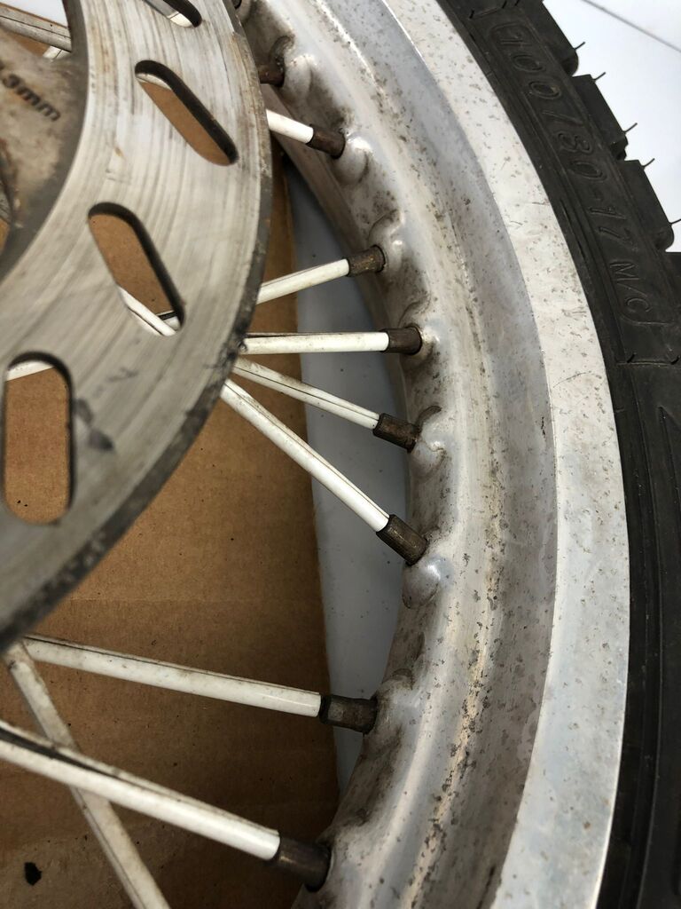 vordere Speichenfelge mit Reifen, Derbi/Aprilia/Gilera, 100/80-17, 12mm Achsdurchmesser