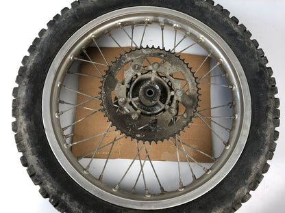 hintere Speichenfelge mit Stollenreifen, Derbi/Aprilia/Gilera, 110/80-18, 12mm Achsdurchmesser