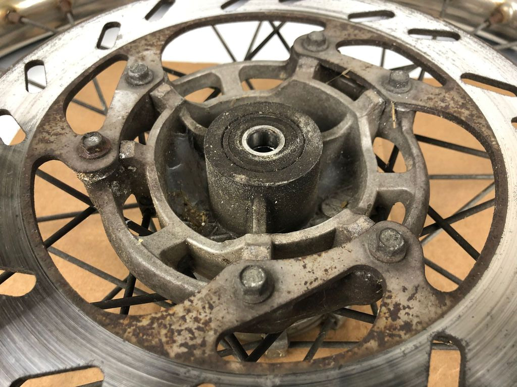 vordere Speichenfelge mit Stollenreifen, Derbi/Aprilia/Gilera, 80/90-21, 12mm Achsdurchmesser