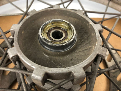 vordere Speichenfelge mit Reifen, Derbi/Aprilia/Gilera, 100/80-17, 12mm Achsdurchmesser