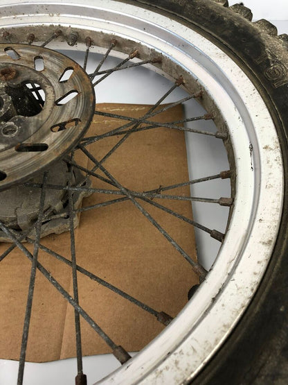 hintere Speichenfelge mit Stollenreifen, Rieju/Derbi, 3.50-18, 12mm Achsdurchmesser