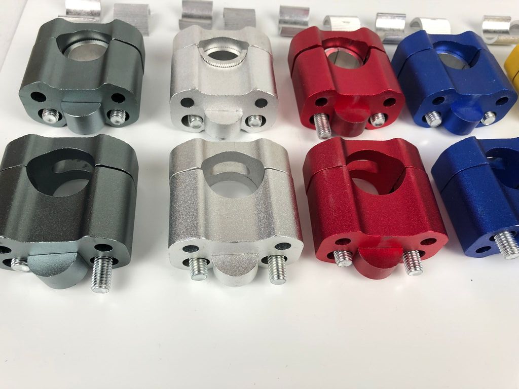 Lenkerklemme / Lenkeraufnahme für 22mm und 28mm Lenker,  NEU