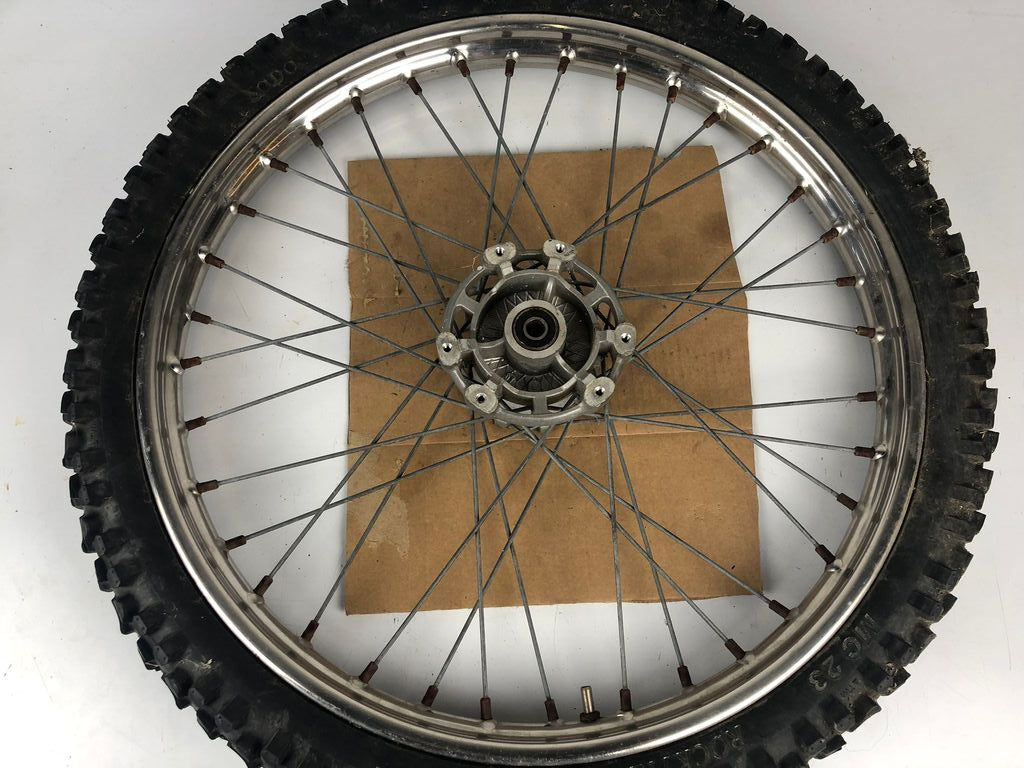 vordere Speichenfelge mit Stollenreifen, Derbi/Aprilia/Gilera, 80/90-21, 12mm Achsdurchmesser